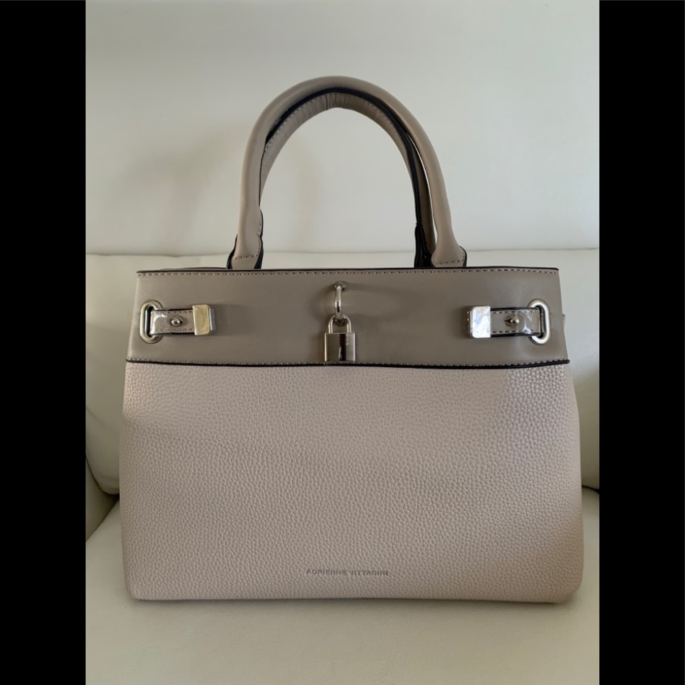 Adrienne Vittadini Satchel Bag In Beige